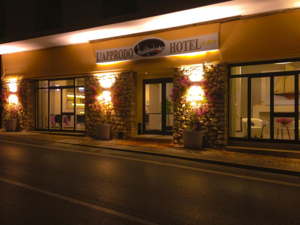 Hotel L'Approdo Porto Azzurro Exterior photo